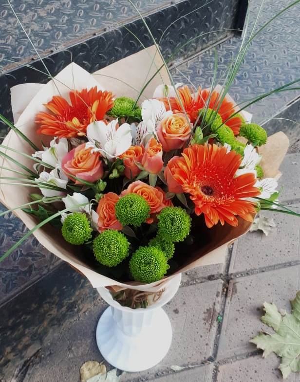 Букет цветов из: Герберы, Хризантемы, Альстромерии и Розы в Инзер
