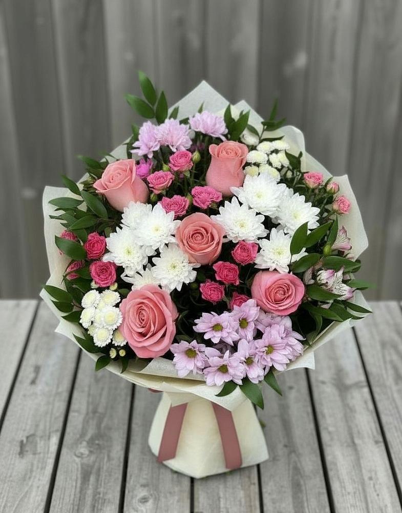 Букет цветов из: Альстромерии, Гвоздики, Розы и Хризантемы в Инзер