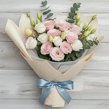 Букет цветов из:  Лизиантусы в Инзер