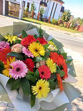 Букет цветов из:  Герберы #REPLACE_PRED# Инзер
