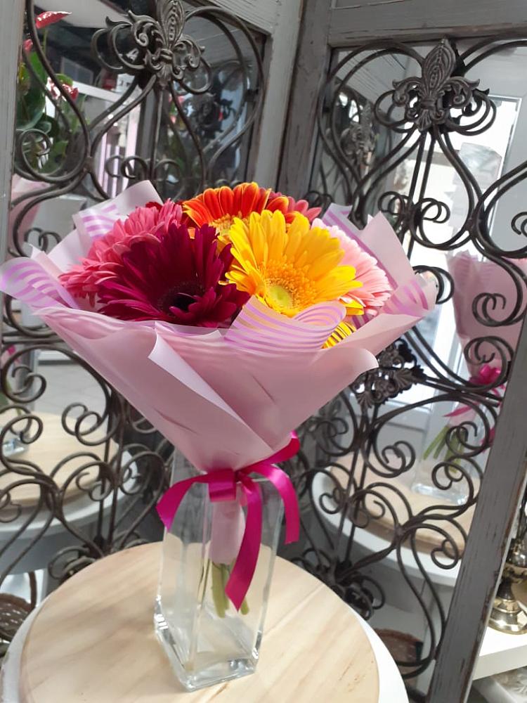 Букет цветов из: Герберы в Инзер