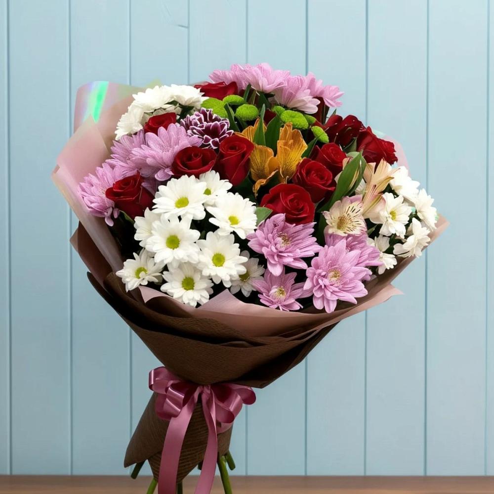 Букет цветов из: Розы, Хризантемы и Альстромерии в Инзер
