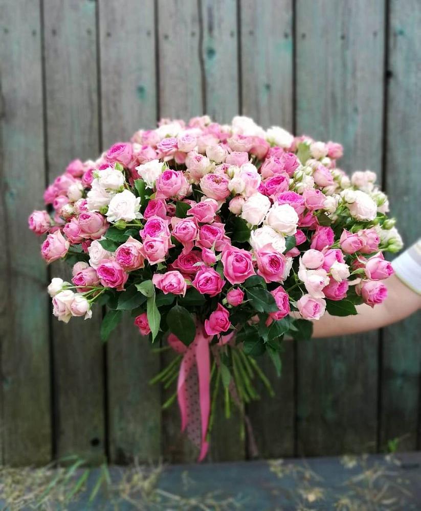 Букет Розовые кустовые розы Натали и Лав Лидия в Инзер