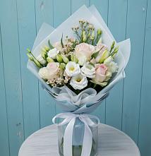 Букет цветов из:  Розы и Лизиантусы в Инзер